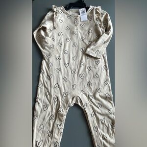 Old Navy Cream Heart Print Kids One Piece